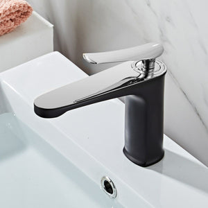 Luxury Bathroom Basin Faucet Hot Cold Water Mixer Sink Tap Gold Polished Handle Single Handle Brass Faucet